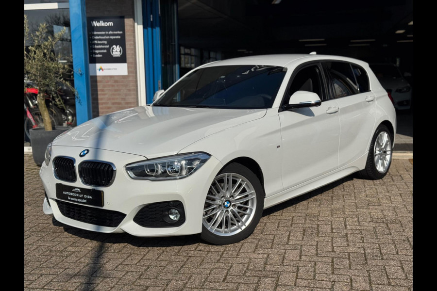 BMW 1-serie 118i Executive 2018 NAVI CLIMA LM NAP