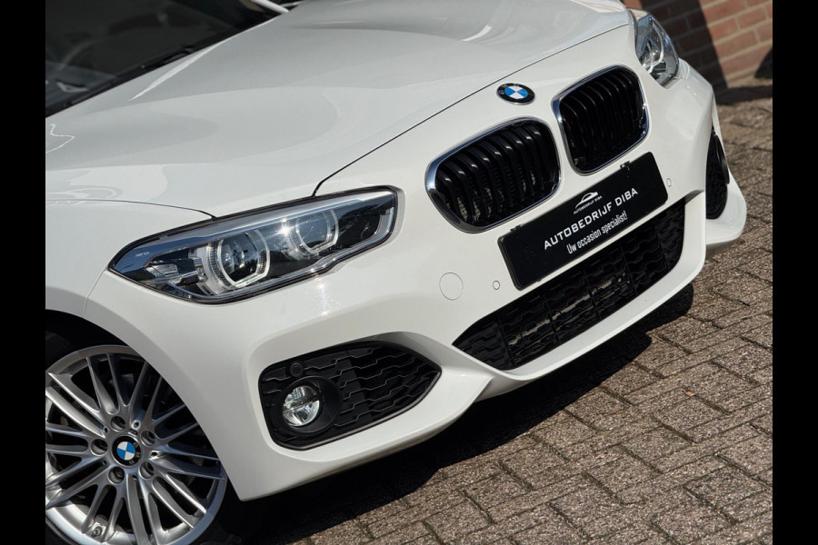 BMW 1-serie 118i Executive 2018 NAVI CLIMA LM NAP