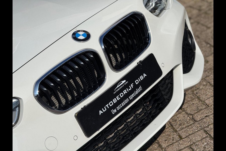 BMW 1-serie 118i Executive 2018 NAVI CLIMA LM NAP