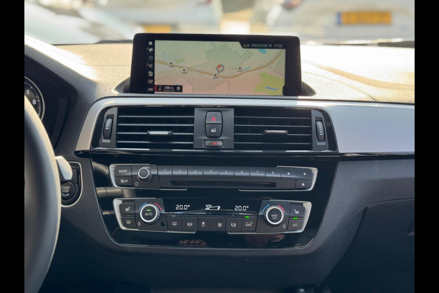 BMW 1-serie 118i Executive 2018 NAVI CLIMA LM NAP