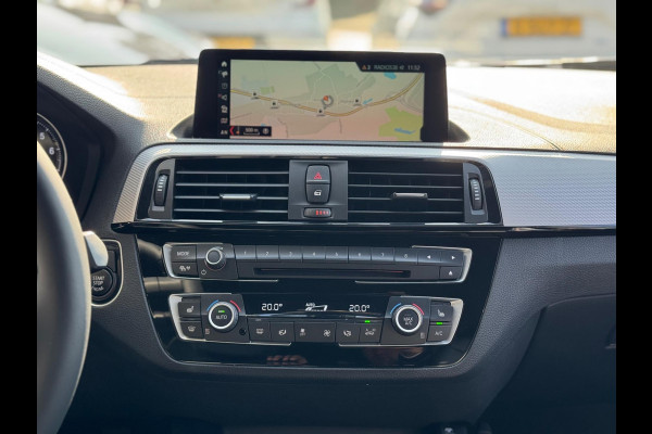 BMW 1-serie 118i Executive 2018 NAVI CLIMA LM NAP