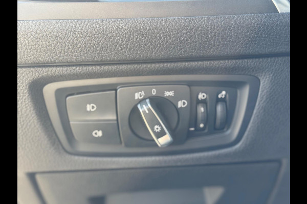 BMW 1-serie 118i Executive 2018 NAVI CLIMA LM NAP