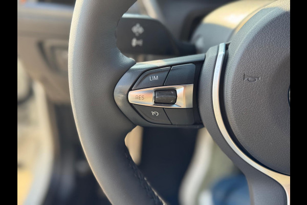 BMW 1-serie 118i Executive 2018 NAVI CLIMA LM NAP
