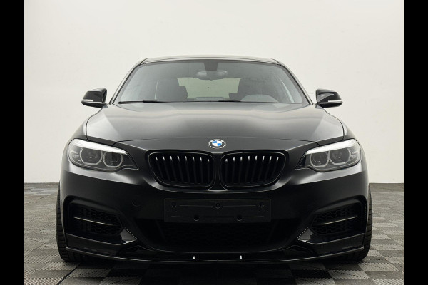 BMW 2 Serie Coupé M240i 375pk Performance SATIN BLACK (carbon,LED,navi,alcantara,20 inch)