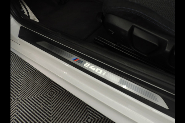 BMW 2 Serie Coupé M240i 375pk Performance SATIN BLACK (carbon,LED,navi,alcantara,20 inch)