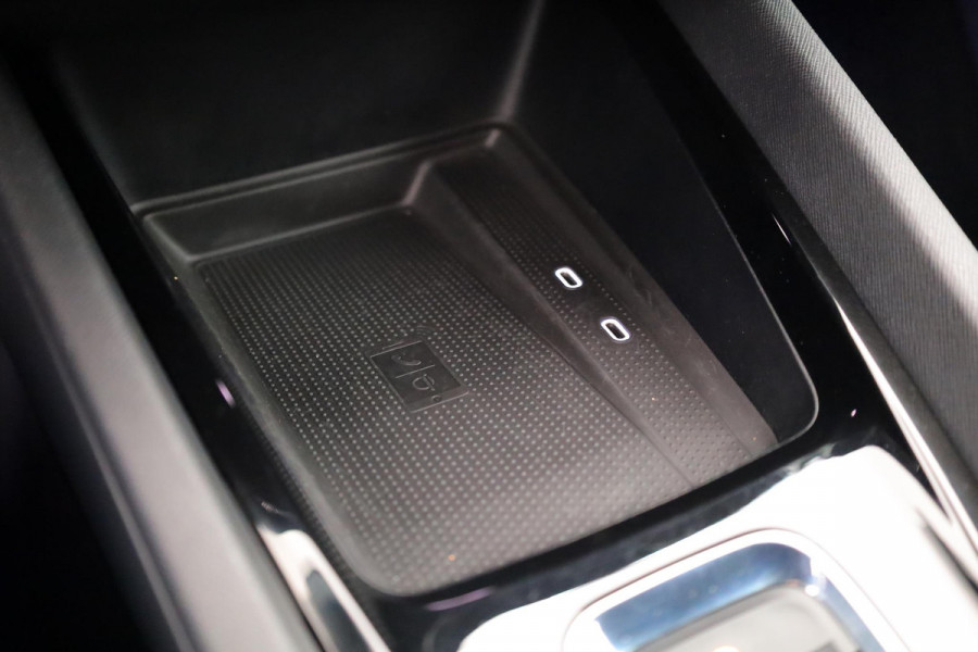Škoda Octavia Combi 1.4 TSI RS iV PHEV Business 245pk | Head Up display | Verwarmbare voorstoelen | Matrix koplampen | Verwarmbare voorruit