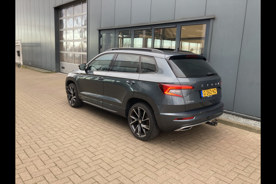 Škoda Karoq 1.5 TSi 150pk DSG Sportline Business SCHUIFDAK/CANTON/DODEHOEK/ADAPT.DEMPING/TREKH.WEGKLAPBAAR