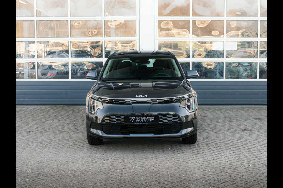 Kia Niro EV Light 64.8 kWh | Uit voorraad leverbaar l Navi l PDC l Camera