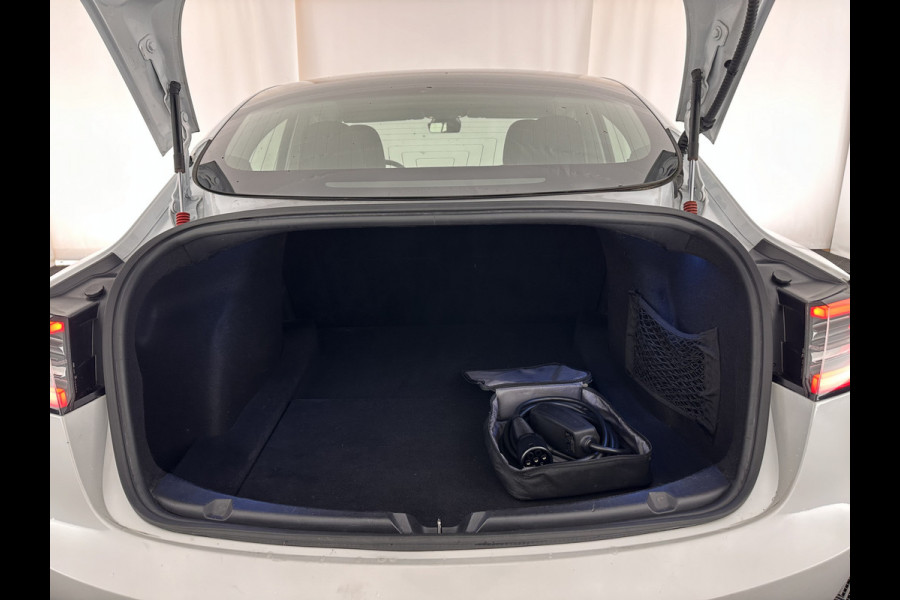 Tesla Model 3 Long Range AWD 75 kWh [ 3-Fase ] (INCL-BTW) Aut. *PANO | AUTO-PILOT | NAPPA-FULL-LEATHER | KEYLESS | FULL-LED | MEMORY-PACK | SURROUND-VIEW | DAB | CARPLAY | DIGI-COCKPIT | LANE-ASSIST | COMFORT-SEATS | TOWBAR | 18"ALU*