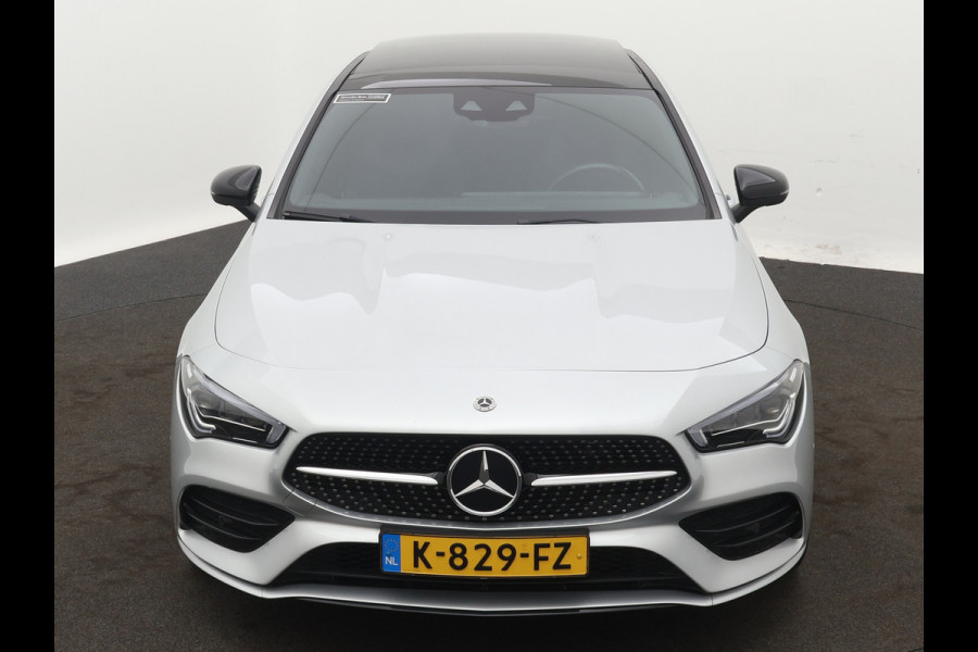 Mercedes-Benz CLA-Klasse 250 e Business Solution AMG Limited | Multispaaks lichtmetalen velgen | Panoramadak | MBUX wide screen | Navigatie | Parking support | Inclusief 24 maanden MB Certified garantie voor Europa.