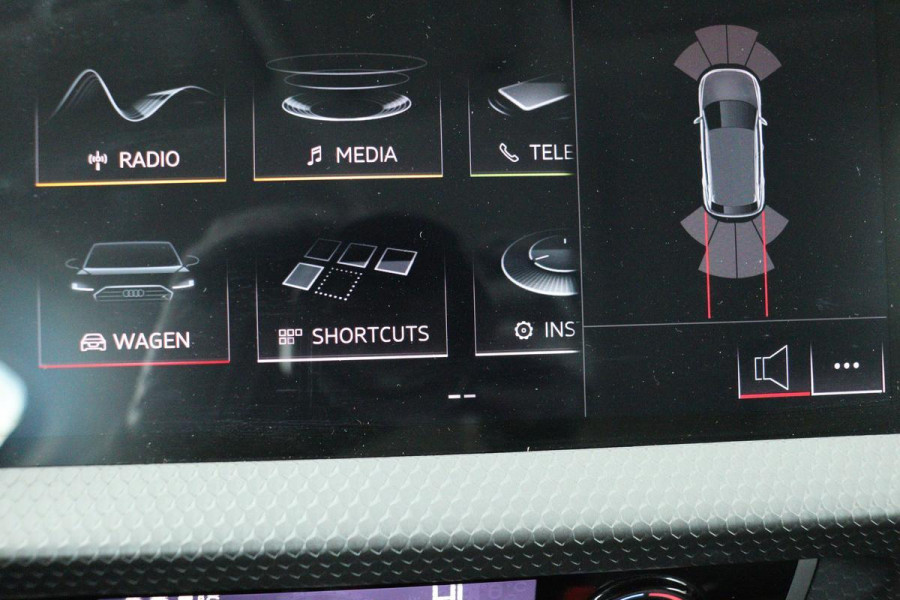 Audi A1 25 TFSI Pro Line | Leder | Stoelverwarming | Navigatie | Climate control | PDC | Sportstoelen | Virtual Cockpit | Cruise control | Bluetooth