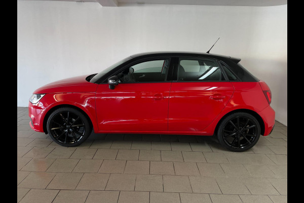 Audi A1 SPORTBACK 1.0 TFSI Advance Sport S-Line AIRCO NAVI BLUETOOTH STOELVERW PDC VELGEN ZWART DAK NIEUWSTAAT