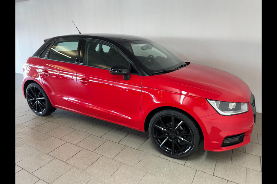 Audi A1 SPORTBACK 1.0 TFSI Advance Sport S-Line AIRCO NAVI BLUETOOTH STOELVERW PDC VELGEN ZWART DAK NIEUWSTAAT