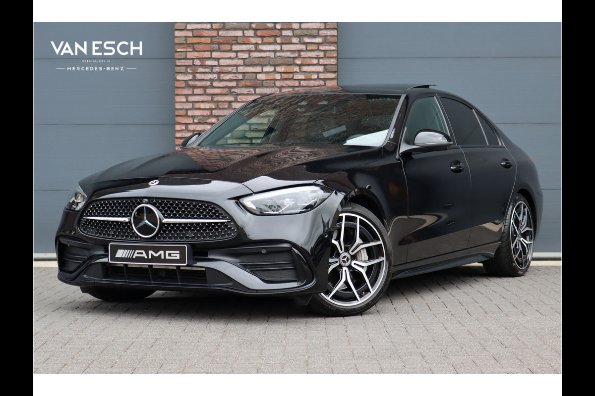 Mercedes-Benz C-Klasse 300 4MATIC AMG Line Aut9 | Panoramadak | Distronic+ | Digital Light | Burmester | Trekhaak | Memory | Augmented Reality | Leder | Rijassistentiepakket | Keyless Go |