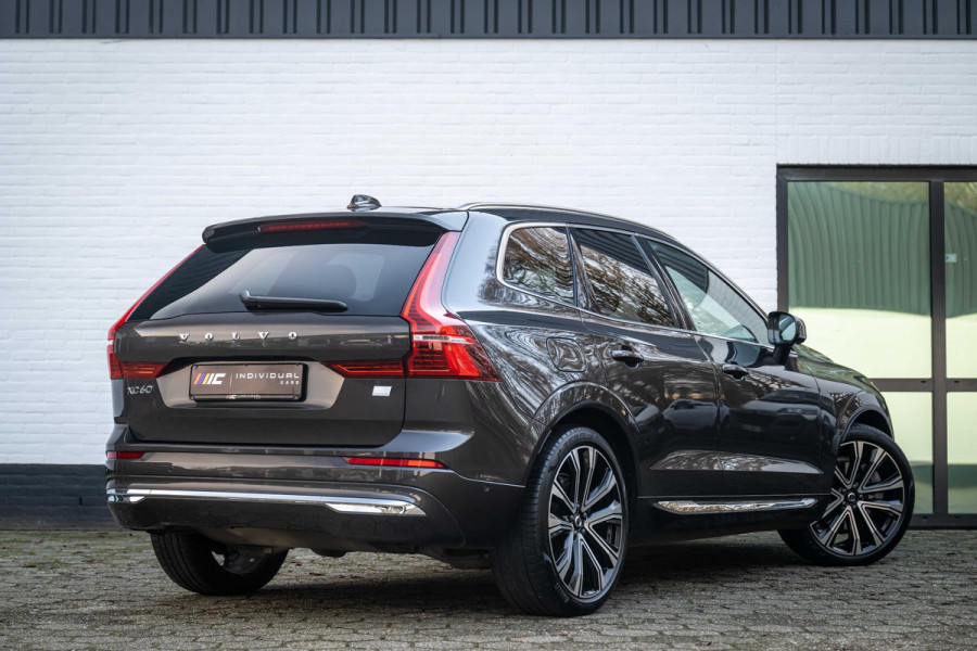 Volvo XC60 2.0 T6 AWD Inscription Facelift B&W Four-C Pano