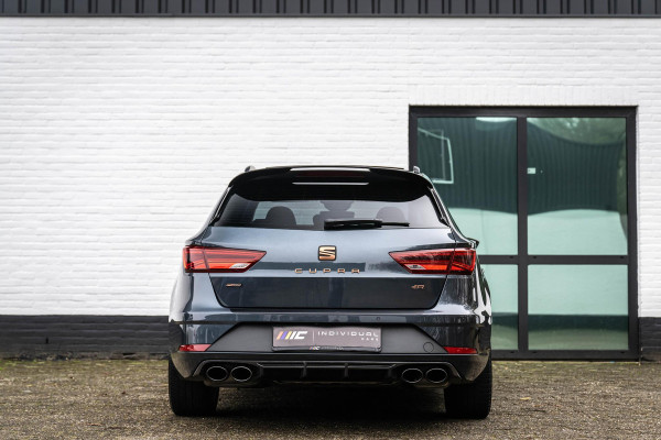 Seat León ST 2.0 TSI CUPRA R 4DRIVE ACC DCC Carbon Beats Pano