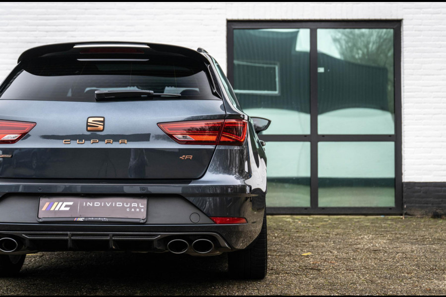 Seat León ST 2.0 TSI CUPRA R 4DRIVE ACC DCC Carbon Beats Pano