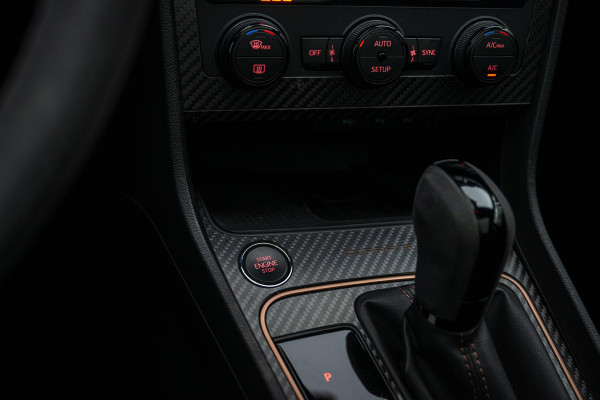 Seat León ST 2.0 TSI CUPRA R 4DRIVE ACC DCC Carbon Beats Pano
