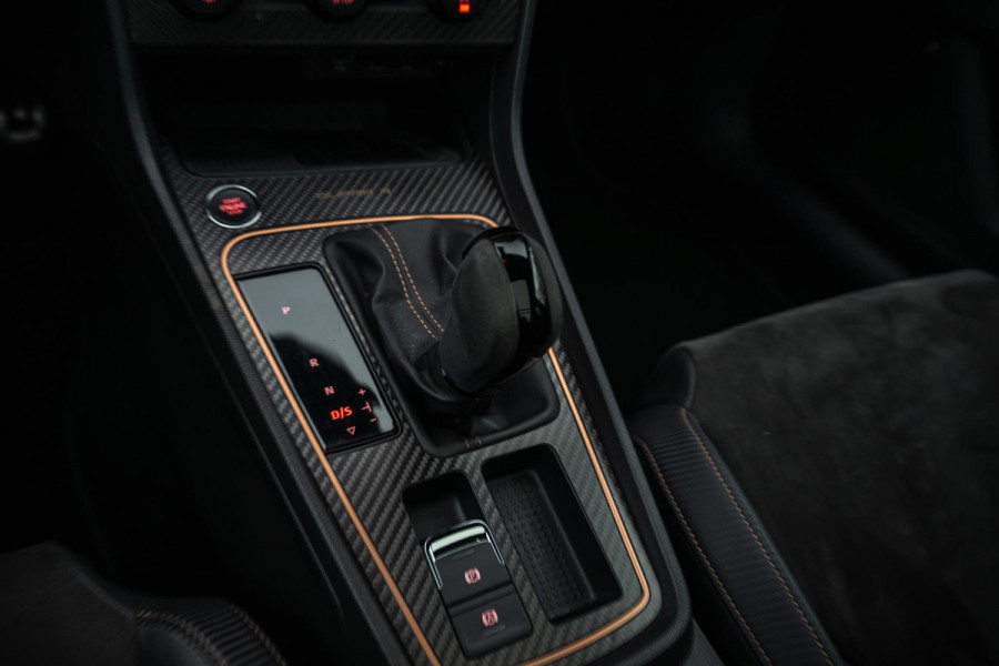 Seat León ST 2.0 TSI CUPRA R 4DRIVE ACC DCC Carbon Beats Pano