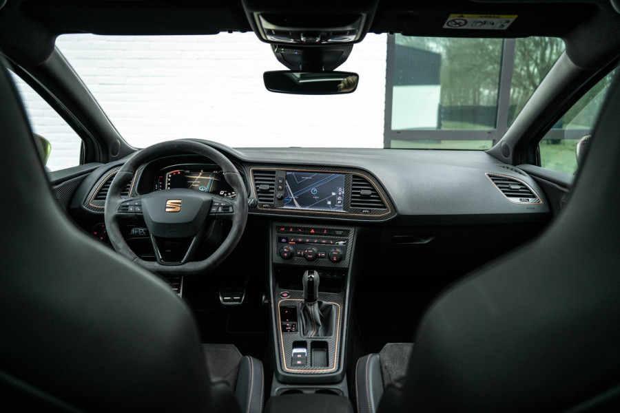 Seat León ST 2.0 TSI CUPRA R 4DRIVE ACC DCC Carbon Beats Pano