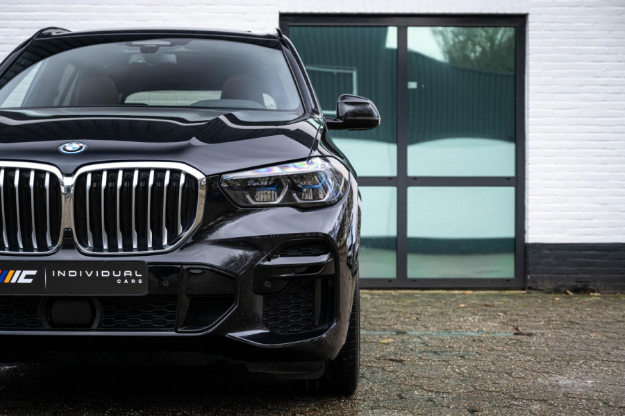 BMW X5 xDrive45e M-Sport Pano B&W 4-Wielsturing Massage