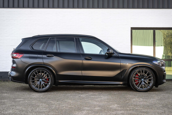 BMW X5 xDrive45e M-Sport Black Vermilion Limited Edition