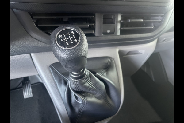 Ford Transit Custom 320 2.0 TDCI L2H1 136 PK 6 ZITS Trend DC