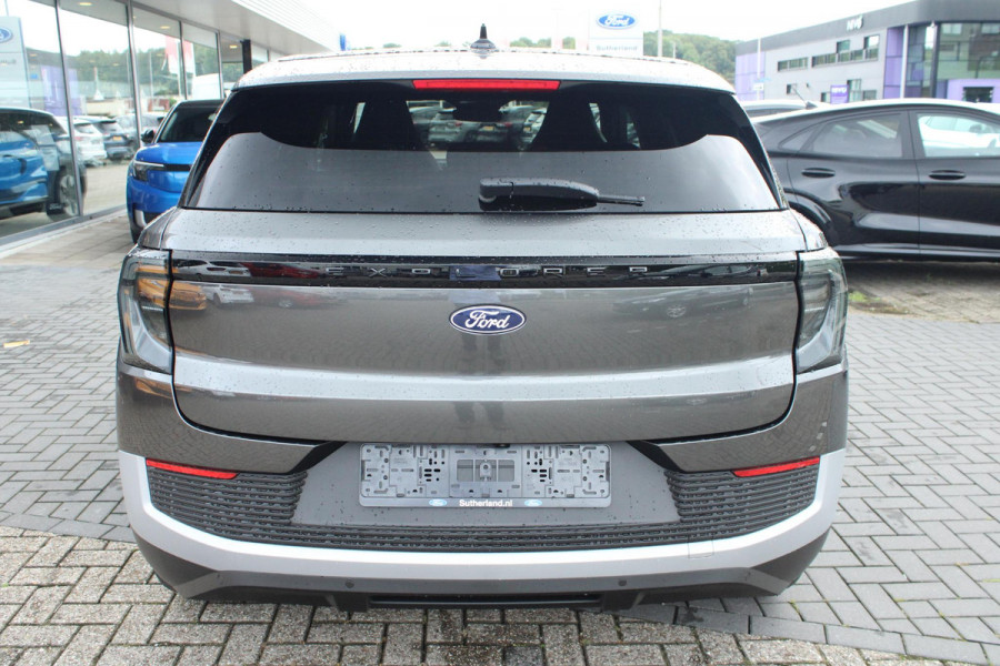 Ford Explorer Premium Extended Range RWD (77 kWh) Ford Voorraad | Panoramadak | 21-Inch | Driver Assistance Pack