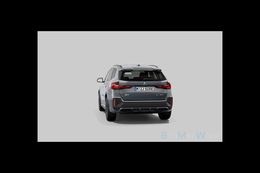 BMW X1 xDrive30e M-Sport Plus Pano ACC HUD 360-cam 19inch