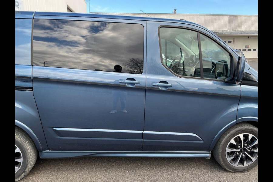 Ford Transit Custom 320 2.0 TDCI L1H1 Sport DC 185pk Automaat | DC | Dubbele Cabine | Adaptive cruise control | Dubbele schuifdeur | Trekhaak | Camera | Navigatie | Stoel-Stoel | Stoelverwarming