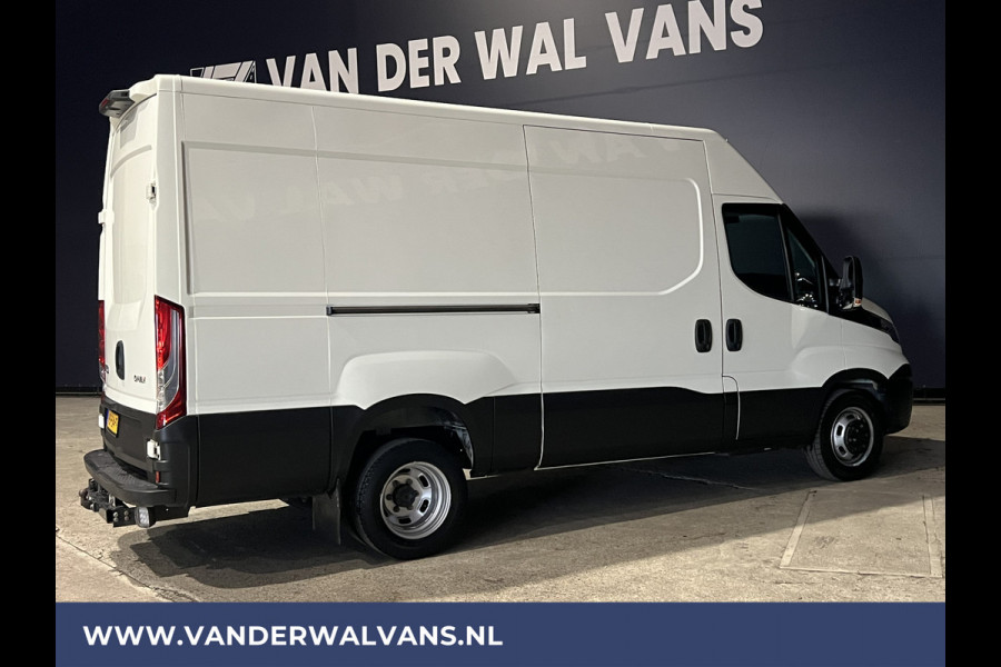 Iveco Daily 35C16V 155pk Dubbel lucht 3500kg Trekhaak L2H2 Euro6 Airco | Camera | Bluetooth telefoonvoorbereiding