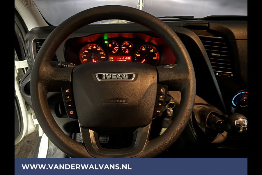 Iveco Daily 35C16V 155pk Dubbel lucht 3500kg Trekhaak L2H2 Euro6 Airco | Camera | Bluetooth telefoonvoorbereiding