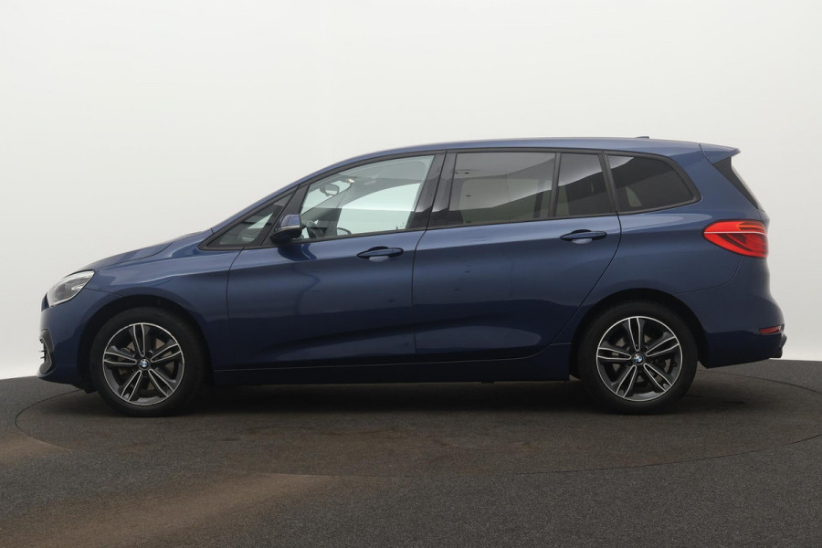 BMW 2 Serie Gran Tourer 218i 7p. Business Edition(NL-auto, 1e Eig, Dealer OnderH, Navi Pro, Climate Con, Trekhaak, PDC, Etc)