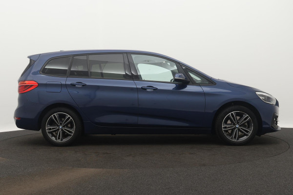 BMW 2 Serie Gran Tourer 218i 7p. Business Edition(NL-auto, 1e Eig, Dealer OnderH, Navi Pro, Climate Con, Trekhaak, PDC, Etc)