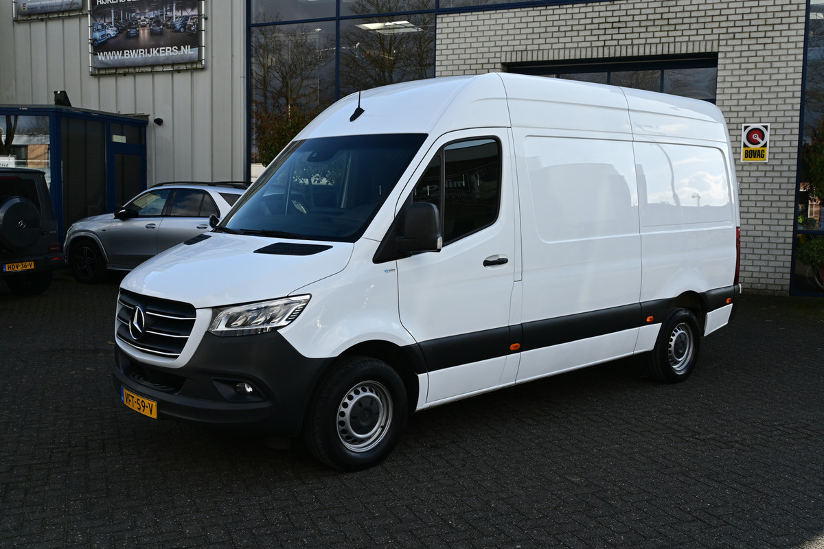 Mercedes-Benz Sprinter 316 CDI L2H2 LED, MBUX 10.25 met Camera, Brake assist