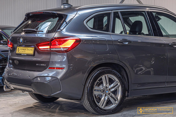 BMW X1 XDrive25e High Executive|Trekhaak|M-sport|LED|Dealer