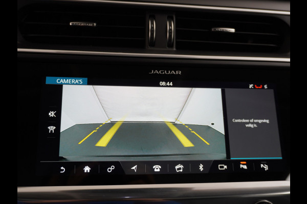 Jaguar I-PACE EV400 pk AUT SE 90kWh PanoDak 20"lm Elektr.Stoel+Leder+Stuur-verwarmd Virtual-Cockpit Apple Carplay Android Navi Camera's LED Pa Led Multimedia Bordherkenning koplampreiniging Lane-Assist App-Connect ECT Voorverwarming/koeling WiFi DigiDash DAB 4WD Origineel Nederlandse Auto