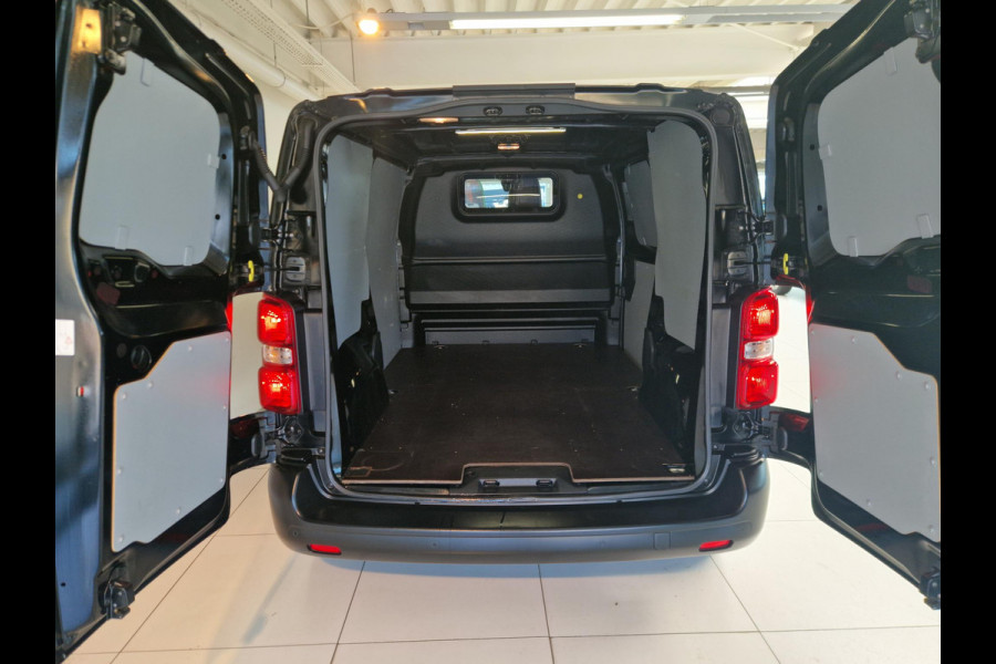 Opel Vivaro 2.0 CDTI L2H1 Innovation Automaat | Navigatie | Achteruitrijcamera | Betimmering | 3-zits