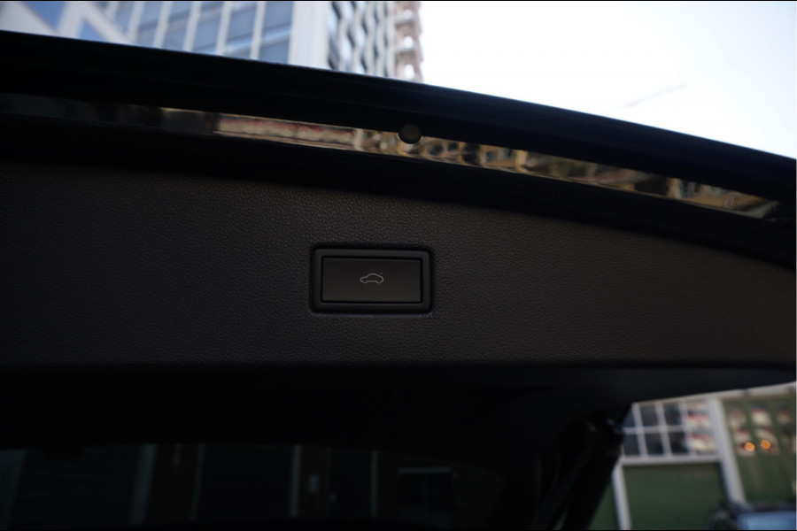 Volkswagen Tiguan 1.5 TSI R-Line Black Style | 3x R-LINE | Matrix LED | Virtual Cockpit | Panoramadak | Adaptive Cruise | Lane Departure | Apple Carplay | 20inch | Stoel- stuurverwarming | Aut7