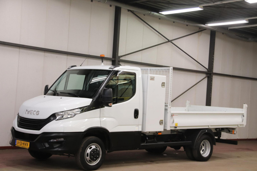 Iveco Daily 35C14 2.3 KIPPER MET 3500 KG TREKVERMOGEN Iveco 35C14 2.3 KIPPER MET 3500 KG TREKVERMOGEN