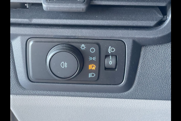 Ford Transit Custom 320 2.0 TDCI L2H1 136 PK 6 ZITS Trend DC