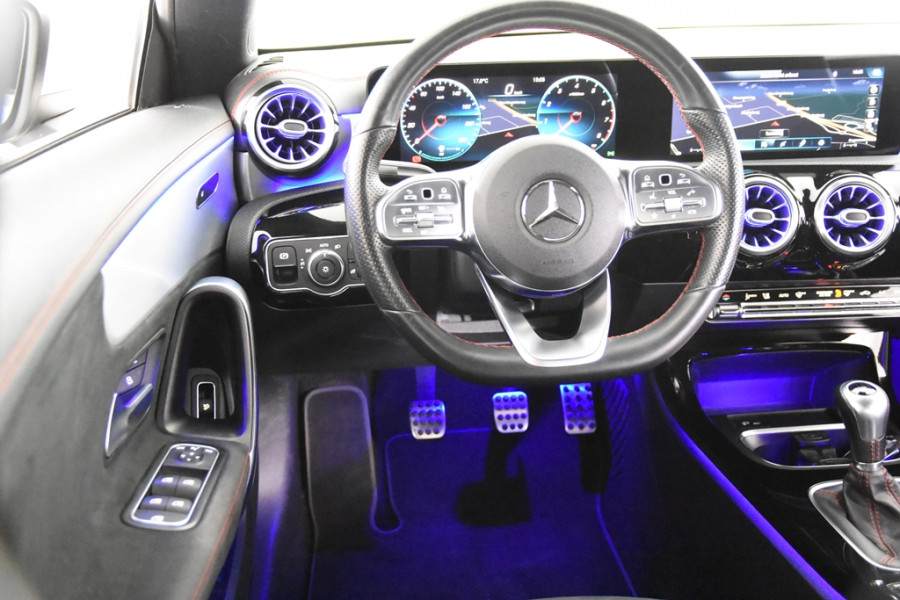 Mercedes-Benz CLA-Klasse 180 AMG-Line *1ste Eigenaar*2x AMG*Ambiente*