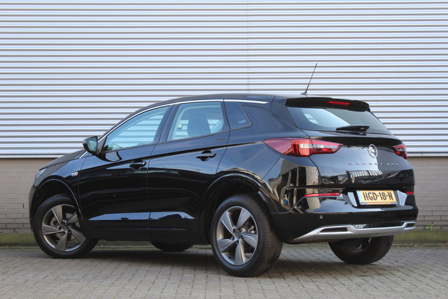 Opel Grandland 1.2 Turbo Elegance | Winterpack | Cruise control | Bluetooth | Parkeersensoren