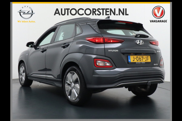 Hyundai Kona EV Comfort 64kWh 204PK Trekhaak Adap.Cruise Warmtepomp Android Auto Apple Carplay Navi Ecc DAB Camera Led Keyless Highway assist sys. Rijstrooksensor met correctie Voorruit verwarmbaar 1e Eigenaar