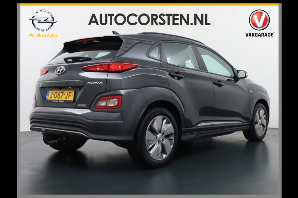 Hyundai Kona EV Comfort 64kWh 204PK Trekhaak Adap.Cruise Warmtepomp Android Auto Apple Carplay Navi Ecc DAB Camera Led Keyless Highway assist sys. Rijstrooksensor met correctie Voorruit verwarmbaar 1e Eigenaar