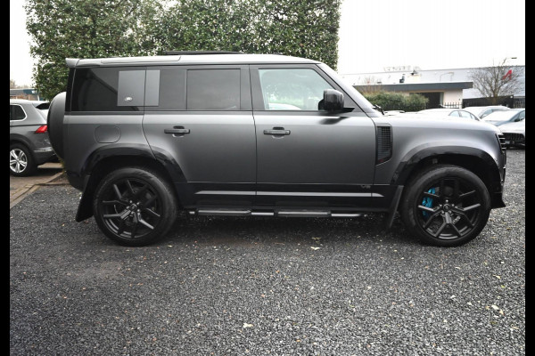 Land Rover Defender 110 5.0 P525 110 V8 URBAN ACC Trekhaak Pano HUD 360 Cam Meridian 22''