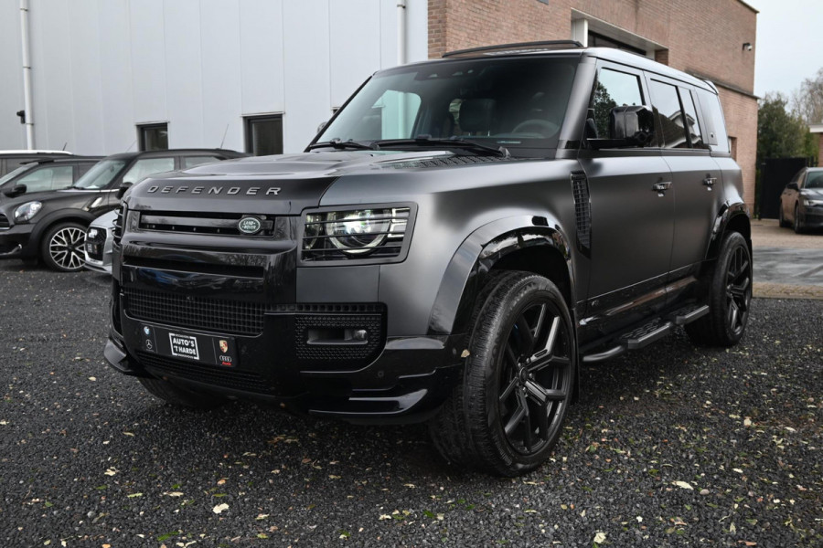 Land Rover Defender 110 5.0 P525 110 V8 URBAN ACC Trekhaak Pano HUD 360 Cam Meridian 22''