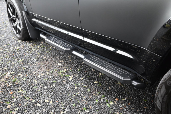 Land Rover Defender 110 5.0 P525 110 V8 URBAN ACC Trekhaak Pano HUD 360 Cam Meridian 22''
