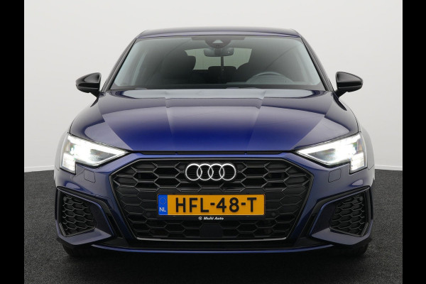 Audi A3 Sportback 45 TFSI e S-Line Plug In Hybrid 245 pk | PHEV | Trekhaak Afneembaar | Matrix LED | Carplay | Electrische Sportstoelen Verwarmd | Navi |