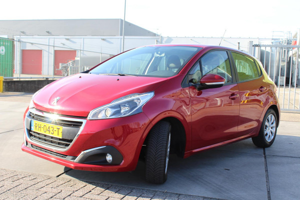 Peugeot 208 1.2 PureTech Blue Lion NAP,, AIRCO ,,MULTIMEDIA ,,NAVI,, LED ,,PARKEERSENSOREN TREKHAAK